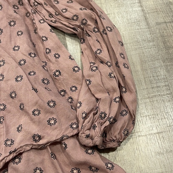 Free People Oversized Floral Top - Picture 7 of 7